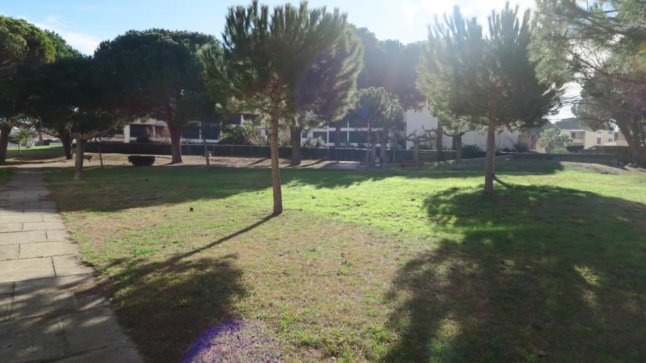 Sol-Y-Days Los Amigos, Studio 4 Couchages En Rez-De-Jardin, Avec Grande Terrasse Et Parking, A 250M De La Plage Льо Гро-дю-Роа Екстериор снимка